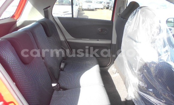 Acheter Occasion Voiture Toyota Vitz Rouge à Beitbridge, Matabeleland South Acheter Occasion Voiture Toyota Vitz Rouge à Beitbridge, Matabeleland South