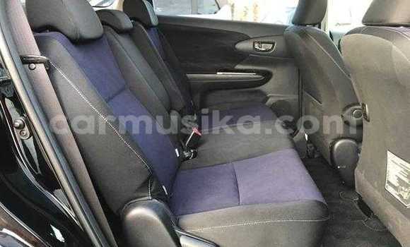 Tenga Tsaru Toyota Wish Nhema Mota in Beitbridge in Matabeleland South Tenga Tsaru Toyota Wish Nhema Mota in Beitbridge in Matabeleland South