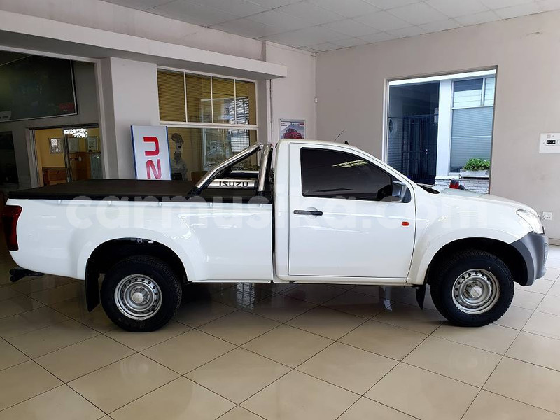 Big with watermark isuzu kb matabeleland south beitbridge 27375