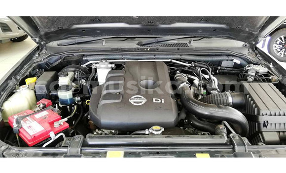 Acheter Occasion Voiture Nissan Navara Beige à Beitbridge, Matabeleland South Acheter Occasion Voiture Nissan Navara Beige à Beitbridge, Matabeleland South