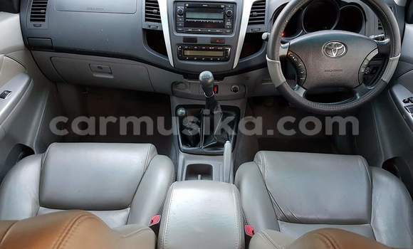 Acheter Occasion Voiture Toyota Hilux Blanc à Beitbridge, Matabeleland South Acheter Occasion Voiture Toyota Hilux Blanc à Beitbridge, Matabeleland South