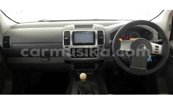 Acheter Occasion Voiture Nissan Navara Beige à Beitbridge, Matabeleland South Acheter Occasion Voiture Nissan Navara Beige à Beitbridge, Matabeleland South