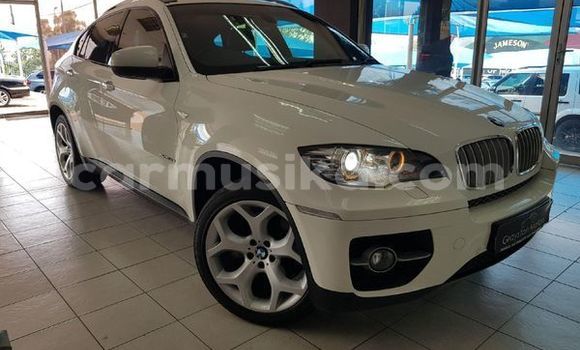 Nunua Ilio tumika BMW X6 Nyeupe Gari ndani ya Beitbridge nchini Matabeleland Kusini