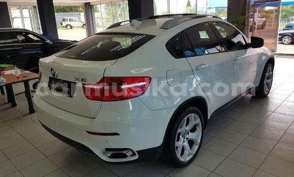 Buy Used BMW X6 White Car in Beitbridge in Matabeleland South Buy Used BMW X6 White Car in Beitbridge in Matabeleland South