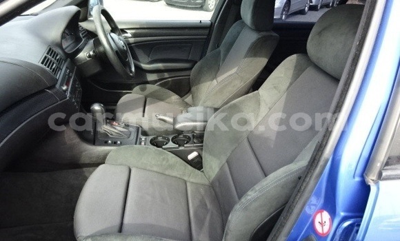 Acheter Occasion Voiture BMW 3–Series Bleu à Beitbridge, Matabeleland South Acheter Occasion Voiture BMW 3–Series Bleu à Beitbridge, Matabeleland South