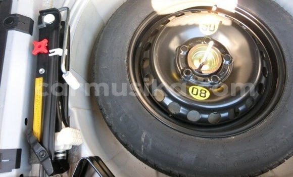 Nunua Ilio tumika BMW 3–Series Fedha Gari ndani ya Beitbridge nchini Matabeleland Kusini Nunua Ilio tumika BMW 3–Series Fedha Gari ndani ya Beitbridge nchini Matabeleland Kusini