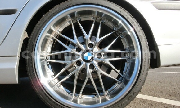 Nunua Ilio tumika BMW 3–Series Fedha Gari ndani ya Beitbridge nchini Matabeleland Kusini Nunua Ilio tumika BMW 3–Series Fedha Gari ndani ya Beitbridge nchini Matabeleland Kusini