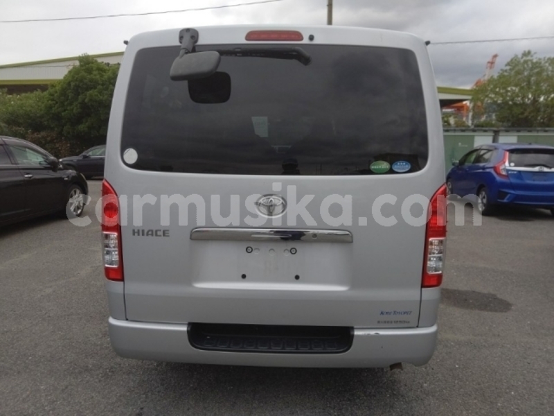 Big with watermark toyota hiace matabeleland south beitbridge 27389