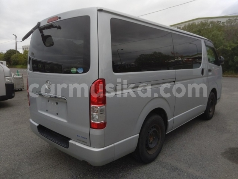 Big with watermark toyota hiace matabeleland south beitbridge 27389