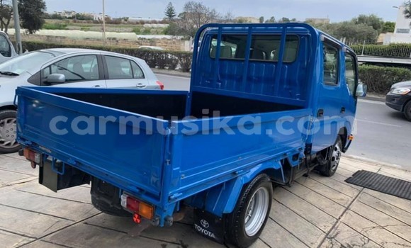Buy Used Toyota Dyna Blue Truck in Beitbridge in Matabeleland South Buy Used Toyota Dyna Blue Truck in Beitbridge in Matabeleland South