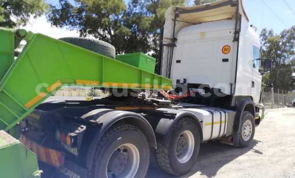 Tenga Tsaru Scania R420 Chena Rori in Beitbridge in Matabeleland South Tenga Tsaru Scania R420 Chena Rori in Beitbridge in Matabeleland South