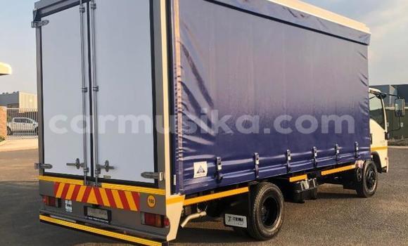 Buy Used Isuzu FTR 850 White Truck in Beitbridge in Matabeleland South Buy Used Isuzu FTR 850 White Truck in Beitbridge in Matabeleland South