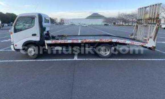 Tenga Tsaru Daihatsu Delta Wagon Chena Mota in Beitbridge in Matabeleland South Tenga Tsaru Daihatsu Delta Wagon Chena Mota in Beitbridge in Matabeleland South