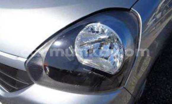 Buy Used Daihatsu Mira e:S Blue Car in Beitbridge in Matabeleland South Buy Used Daihatsu Mira e:S Blue Car in Beitbridge in Matabeleland South