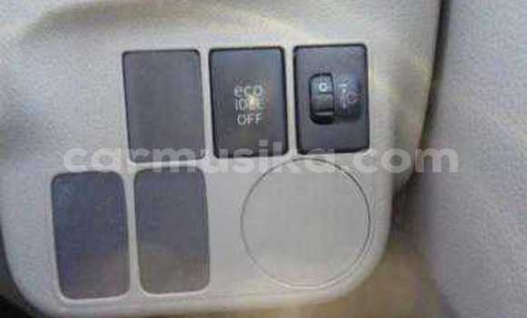 Buy Used Daihatsu Mira e:S Blue Car in Beitbridge in Matabeleland South Buy Used Daihatsu Mira e:S Blue Car in Beitbridge in Matabeleland South