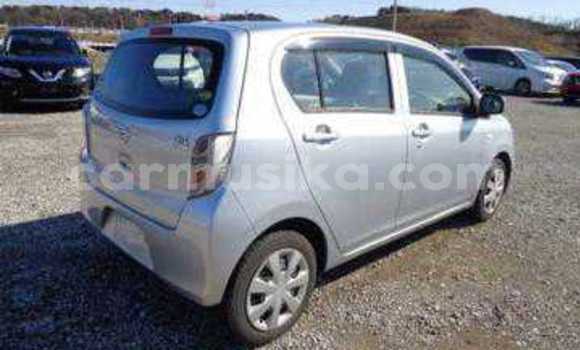 Buy Used Daihatsu Mira e:S Blue Car in Beitbridge in Matabeleland South Buy Used Daihatsu Mira e:S Blue Car in Beitbridge in Matabeleland South