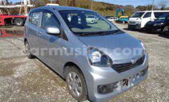 Buy Used Daihatsu Mira e:S Blue Car in Beitbridge in Matabeleland South Buy Used Daihatsu Mira e:S Blue Car in Beitbridge in Matabeleland South