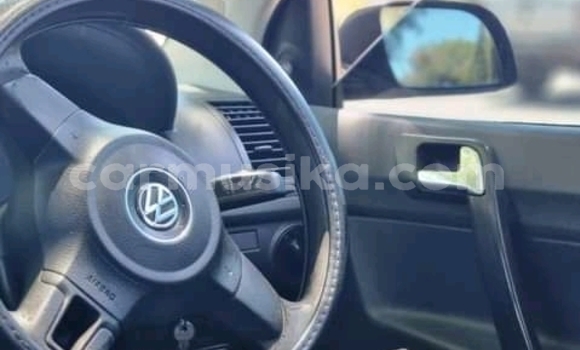Tenga Tsaru Volkswagen Polo Bhuruu Mota in Beitbridge in Matabeleland South Tenga Tsaru Volkswagen Polo Bhuruu Mota in Beitbridge in Matabeleland South