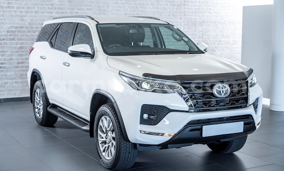 Acheter Occasion Voiture Toyota Hilux Blanc à Harare, Harare Acheter Occasion Voiture Toyota Hilux Blanc à Harare, Harare