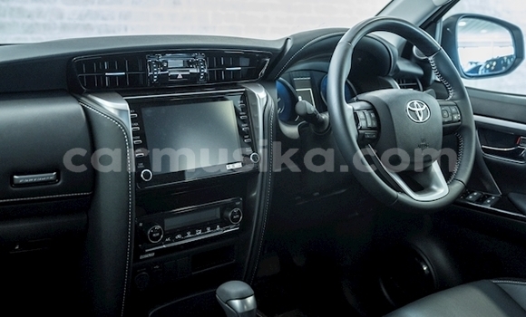 Acheter Occasion Voiture Toyota Hilux Blanc à Harare, Harare Acheter Occasion Voiture Toyota Hilux Blanc à Harare, Harare