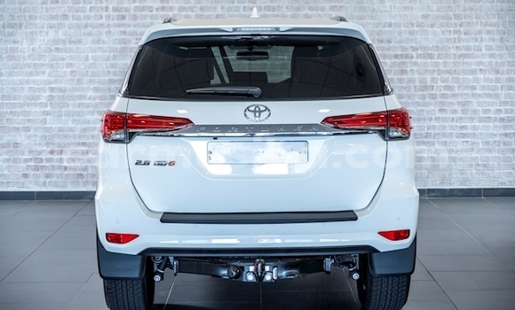 Acheter Occasion Voiture Toyota Hilux Blanc à Harare, Harare Acheter Occasion Voiture Toyota Hilux Blanc à Harare, Harare