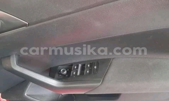 Acheter Occasion Voiture Volkswagen Golf GTI Rouge à Beitbridge, Matabeleland South Acheter Occasion Voiture Volkswagen Golf GTI Rouge à Beitbridge, Matabeleland South