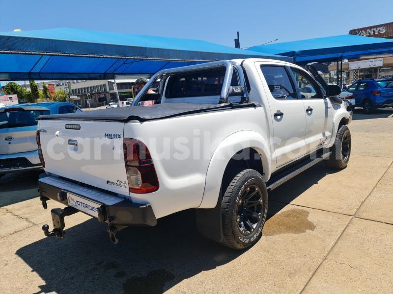 Big with watermark toyota hilux matabeleland south beitbridge 27427