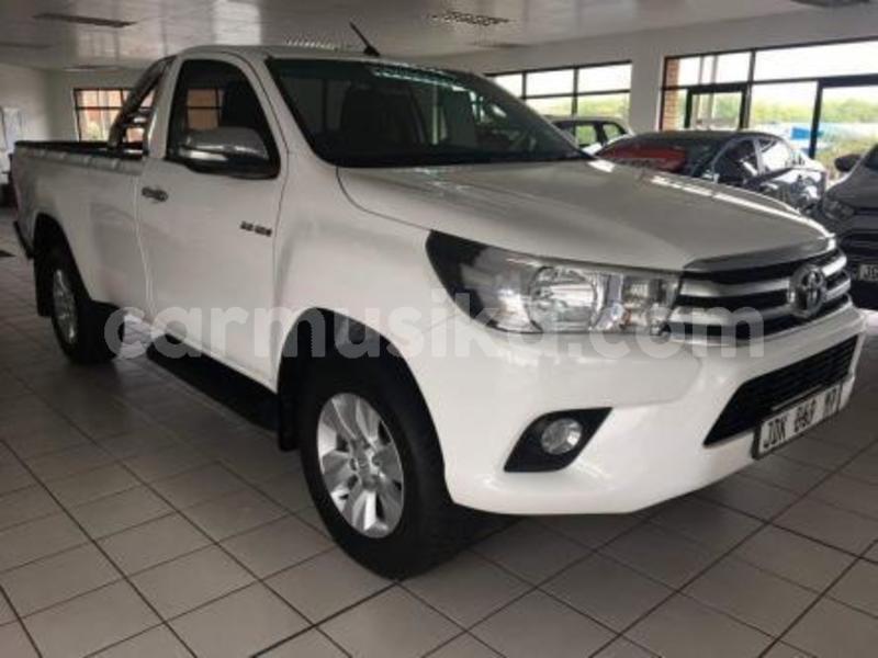 Big with watermark toyota hilux matabeleland south beitbridge 27432