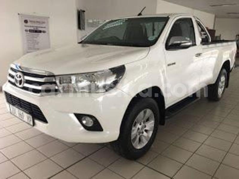 Big with watermark toyota hilux matabeleland south beitbridge 27432