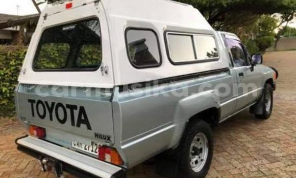 Nunua Ilio tumika Toyota Hilux Nyingine Gari ndani ya Beitbridge nchini Matabeleland Kusini Nunua Ilio tumika Toyota Hilux Nyingine Gari ndani ya Beitbridge nchini Matabeleland Kusini