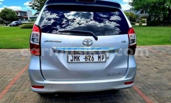 Buy Used Toyota Avanza Silver Car in Borrowdale in Harare Buy Used Toyota Avanza Silver Car in Borrowdale in Harare
