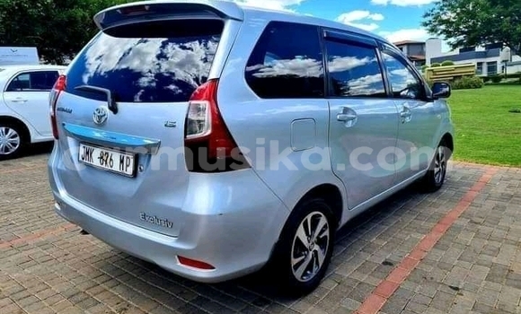Buy Used Toyota Avanza Silver Car in Borrowdale in Harare Buy Used Toyota Avanza Silver Car in Borrowdale in Harare