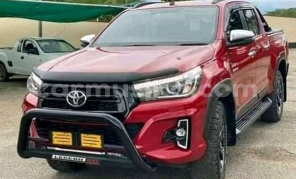 Buy Used Toyota Hilux Red Car in Beitbridge in Matabeleland South Buy Used Toyota Hilux Red Car in Beitbridge in Matabeleland South