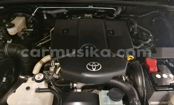 Acheter Occasion Voiture Toyota Hilux Noir à Beitbridge, Matabeleland South Acheter Occasion Voiture Toyota Hilux Noir à Beitbridge, Matabeleland South