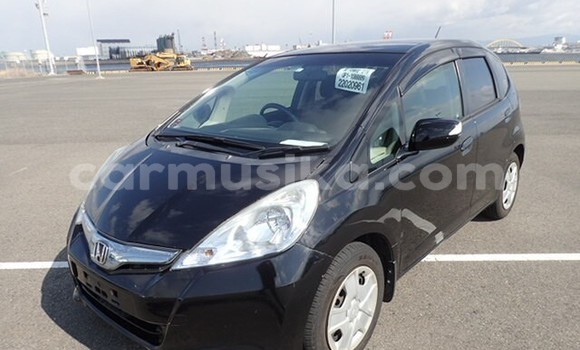 Tenga Tsaru Honda Fit Nhema Mota in Beitbridge in Matabeleland South
