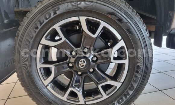 Nunua Ilio tumika Toyota Hilux Fedha Gari ndani ya Beitbridge nchini Matabeleland Kusini Nunua Ilio tumika Toyota Hilux Fedha Gari ndani ya Beitbridge nchini Matabeleland Kusini