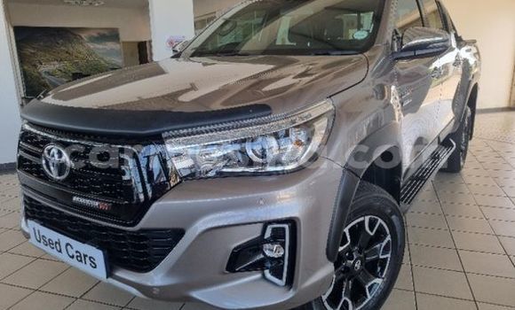 Nunua Ilio tumika Toyota Hilux Fedha Gari ndani ya Beitbridge nchini Matabeleland Kusini Nunua Ilio tumika Toyota Hilux Fedha Gari ndani ya Beitbridge nchini Matabeleland Kusini