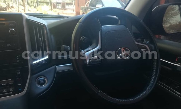 Buy Used Toyota Land Cruiser Black Car in Harare in Harare Buy Used Toyota Land Cruiser Black Car in Harare in Harare