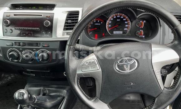 Acheter Occasion Voiture Toyota Hilux Blanc à Beitbridge, Matabeleland South Acheter Occasion Voiture Toyota Hilux Blanc à Beitbridge, Matabeleland South