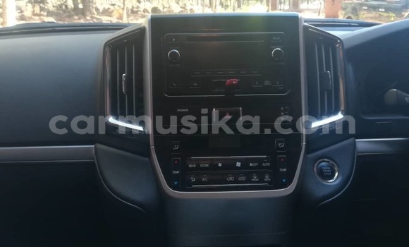 Buy Used Toyota Land Cruiser Black Car in Harare in Harare Buy Used Toyota Land Cruiser Black Car in Harare in Harare