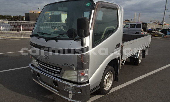 Acheter Occasion Utilitaire Toyota Dyna Gris à Beitbridge, Matabeleland South Acheter Occasion Utilitaire Toyota Dyna Gris à Beitbridge, Matabeleland South