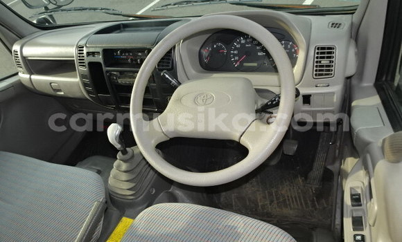 Acheter Occasion Utilitaire Toyota Dyna Gris à Beitbridge, Matabeleland South Acheter Occasion Utilitaire Toyota Dyna Gris à Beitbridge, Matabeleland South