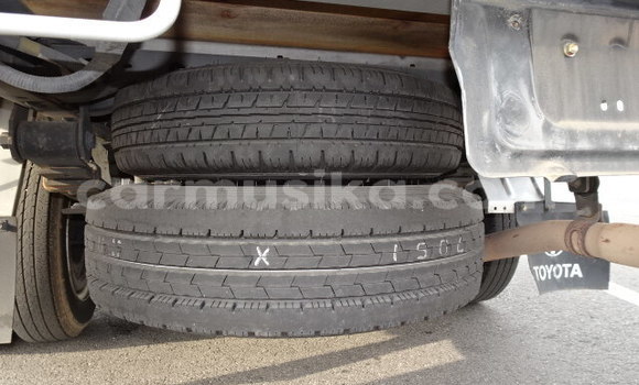 Acheter Occasion Utilitaire Toyota Dyna Gris à Beitbridge, Matabeleland South Acheter Occasion Utilitaire Toyota Dyna Gris à Beitbridge, Matabeleland South