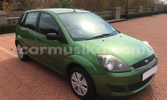 Buy Used Ford Fiesta Green Car in Beitbridge in Matabeleland South Buy Used Ford Fiesta Green Car in Beitbridge in Matabeleland South