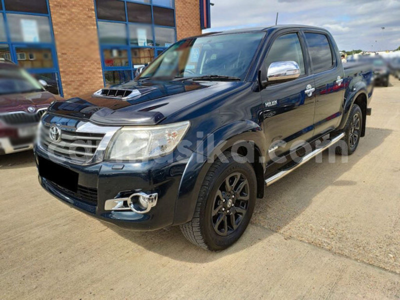 Big with watermark toyota hilux matabeleland south beitbridge 27472