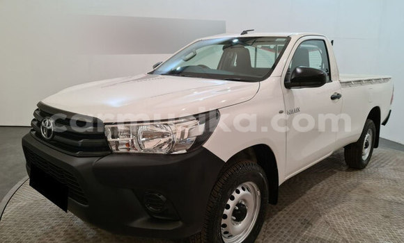 Acheter Occasion Voiture Toyota Hilux Blanc à Beitbridge, Matabeleland South Acheter Occasion Voiture Toyota Hilux Blanc à Beitbridge, Matabeleland South