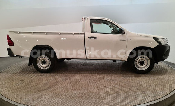 Acheter Occasion Voiture Toyota Hilux Blanc à Beitbridge, Matabeleland South Acheter Occasion Voiture Toyota Hilux Blanc à Beitbridge, Matabeleland South