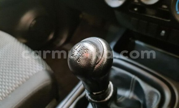 Acheter Occasion Voiture Toyota Hilux Blanc à Beitbridge, Matabeleland South Acheter Occasion Voiture Toyota Hilux Blanc à Beitbridge, Matabeleland South