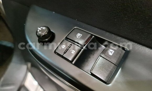 Acheter Occasion Voiture Toyota Hilux Blanc à Beitbridge, Matabeleland South Acheter Occasion Voiture Toyota Hilux Blanc à Beitbridge, Matabeleland South