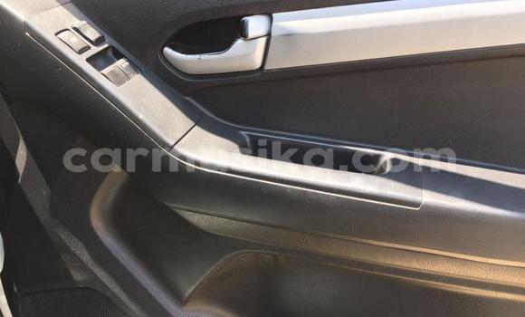 Acheter Occasion Voiture Isuzu KB Blanc à Beitbridge, Matabeleland South Acheter Occasion Voiture Isuzu KB Blanc à Beitbridge, Matabeleland South